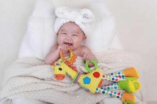 潜江宝宝为什么会吐奶 潜江宝宝为什么会吐奶